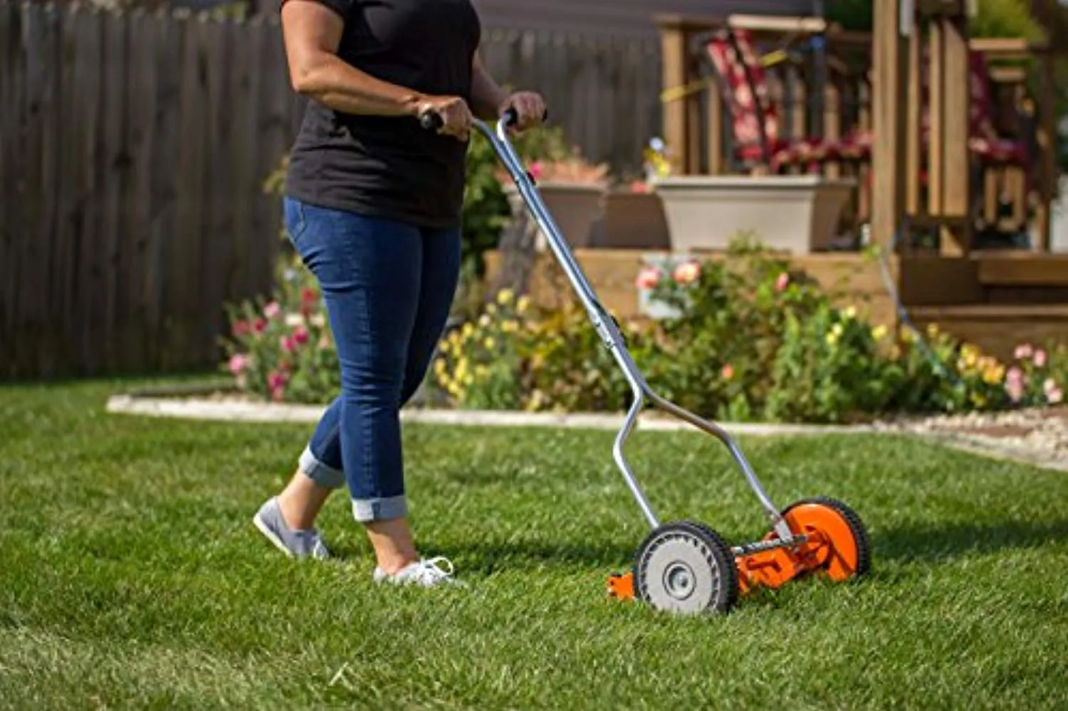 14-Inch 4-Blade Push Reel Lawn Mower