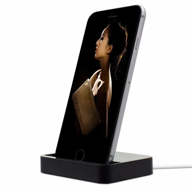 FREE PORTABLE CHARGING DOCK STATION