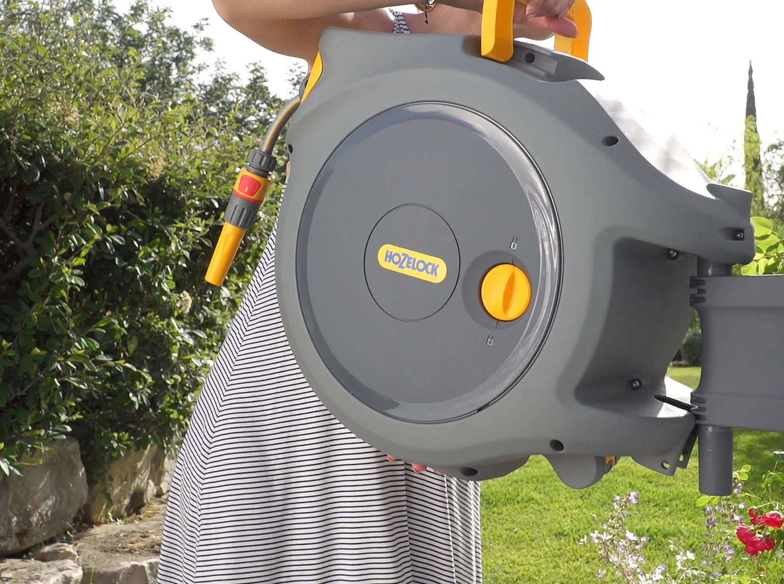 Hozelock Auto Reel, With 20m Hose, Yellow & Grey